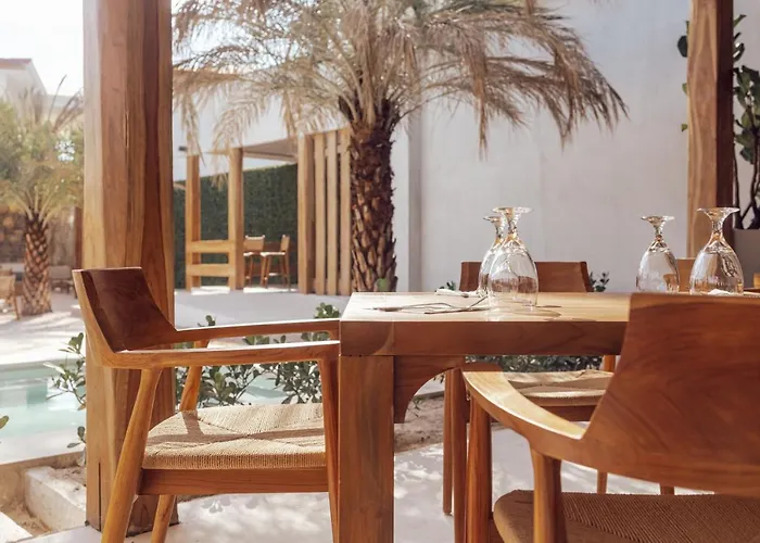 Elmoro Hotel